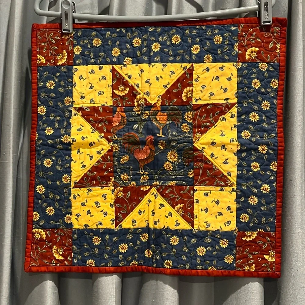 Quilted Wall Hanging German Star w/ Rooster Tuscan Kitchen Tuscan Colors